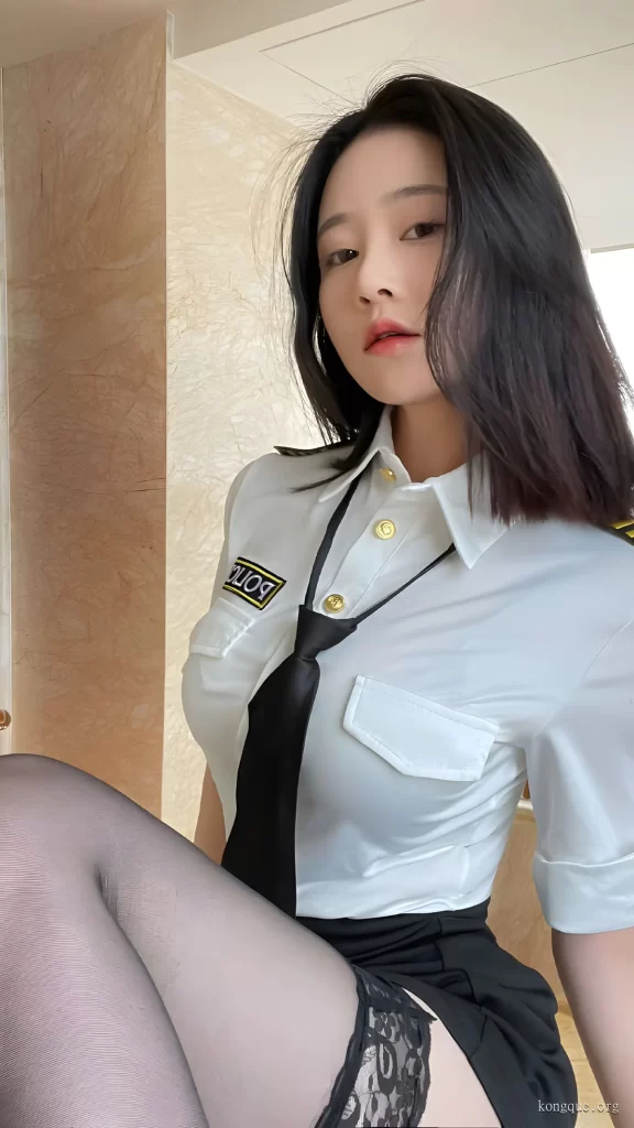 图片[13]-年年Nnian – 全套136期&随包视频-绅士精选