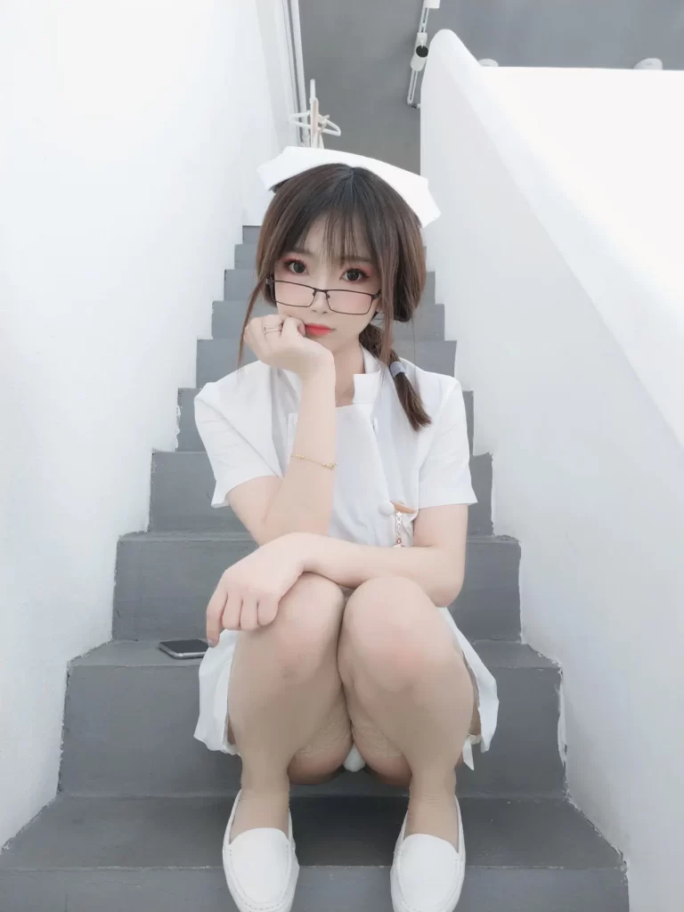 鬼畜瑶在不在w – 全套64期&随包视频-绅士精选