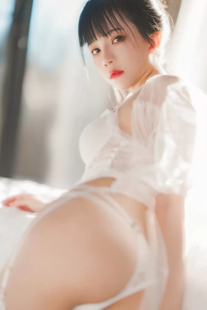 桜桃喵 – 全套231套&随包视频-人體攝影